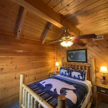 Misty Mountain Cabin Gatlinburg Extérieur photo