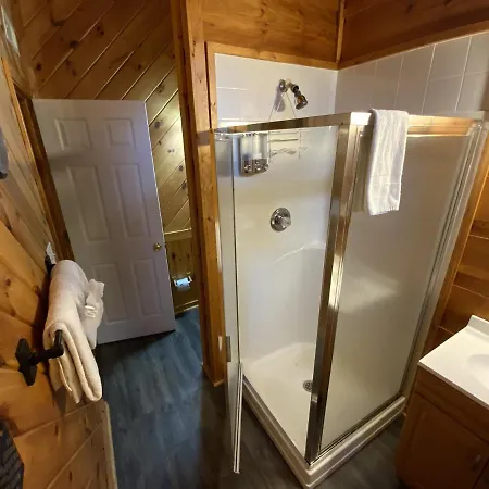 Misty Mountain Cabin Gatlinburg Extérieur photo