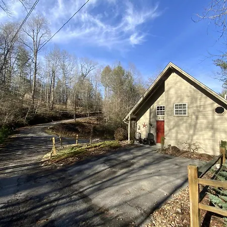 Misty Mountain Cabin Gatlinburg Extérieur photo